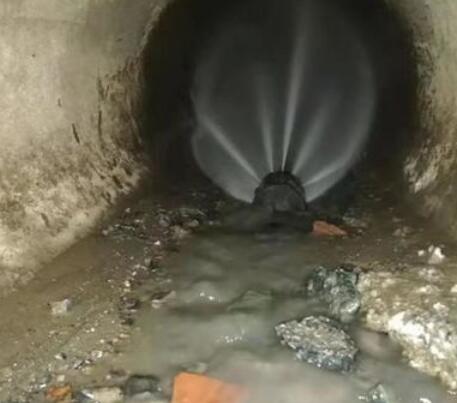 华南热作学院市政管道清淤